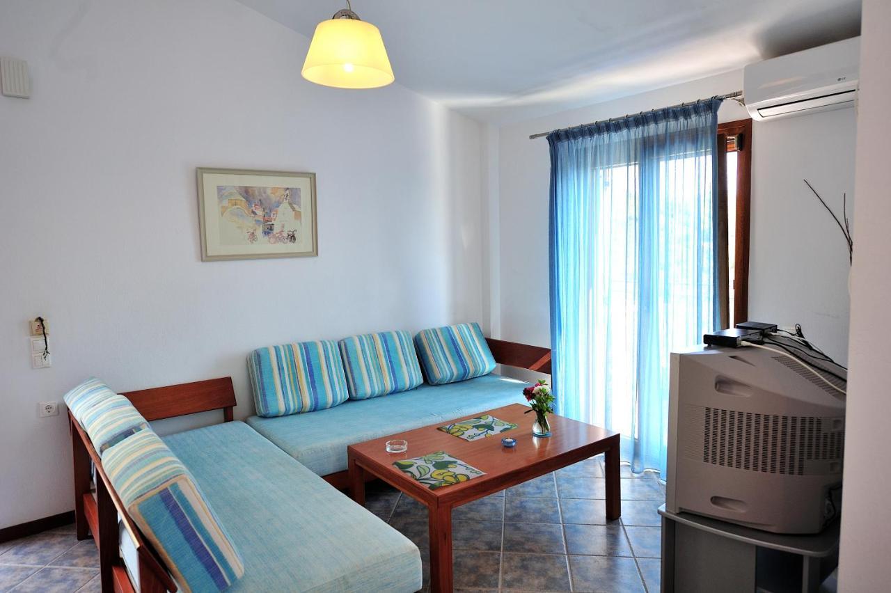 Eye Q Resort Seaview スキアトスタウン エクステリア 写真